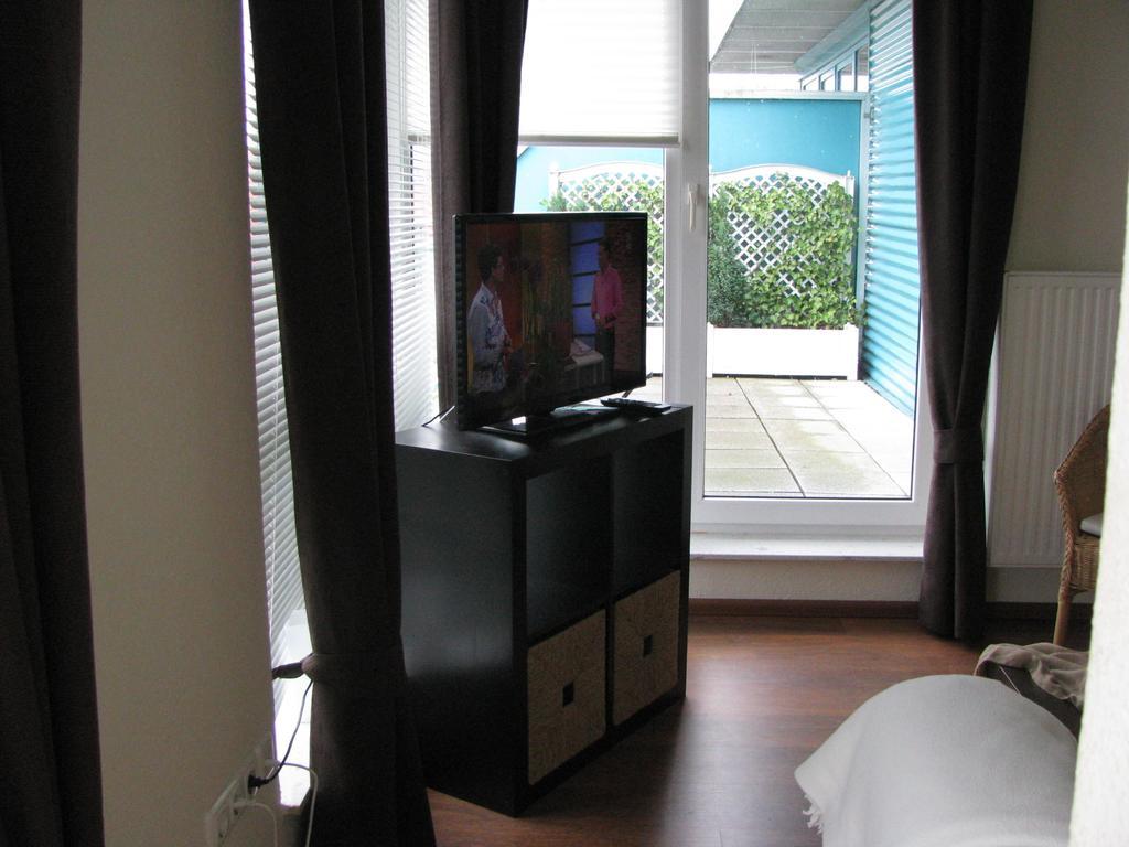 Apartment Am Steinweg Emden Quarto foto